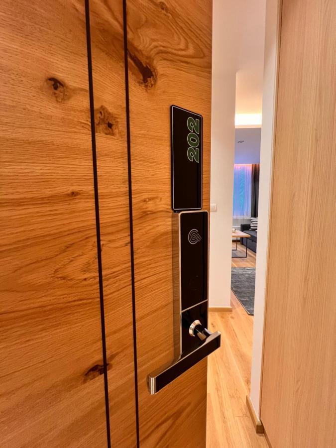 ياهورينا Apartment 202 - Aparthotel Zlatni Javor المظهر الخارجي الصورة
